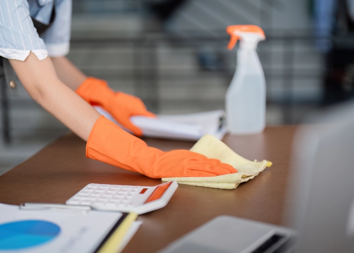 Entreprise de ménage Guin : Société de nettoyage professionnel & lavage de vos surfaces